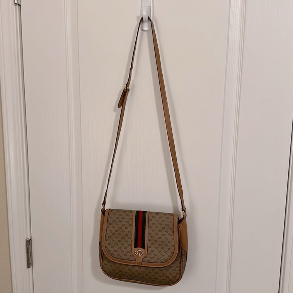 GUCCI micro GG shoulder/crossbody Vintage Authentic beautiful bag Gucci goodness